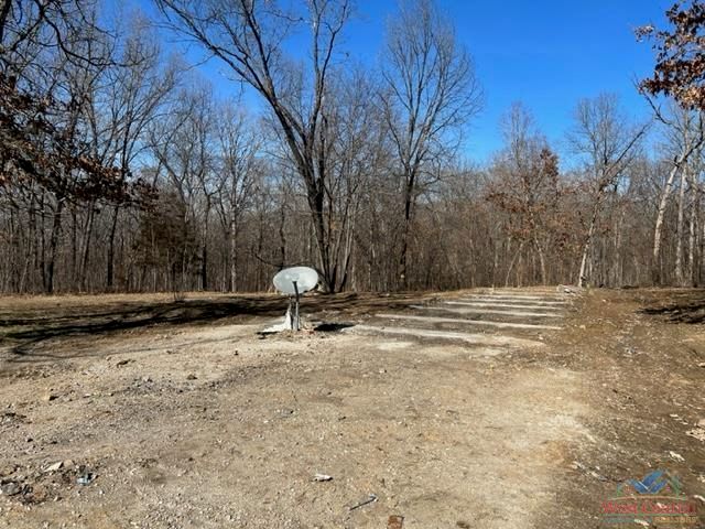 30615 Secluded Loop Dr, Lincoln, MO 65338