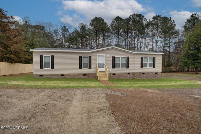 2989 S Old Carriage Road, Rocky Mount, NC 27803