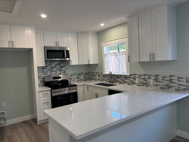788 Calle Amapola, Thousand Oaks, CA 91360
