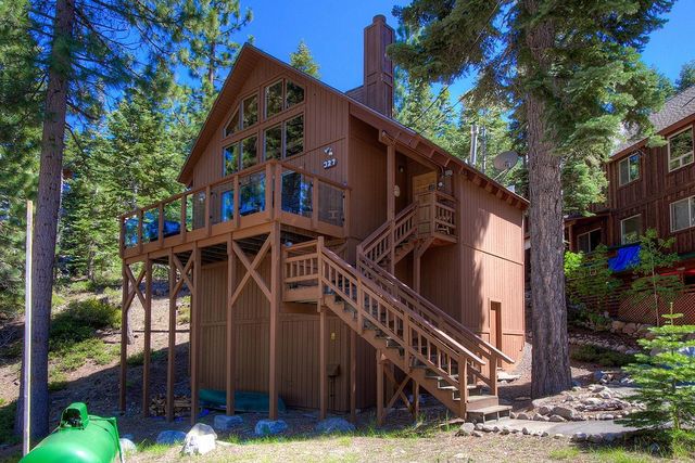 327 Valley View Dr, South Lake Tahoe, CA 96150