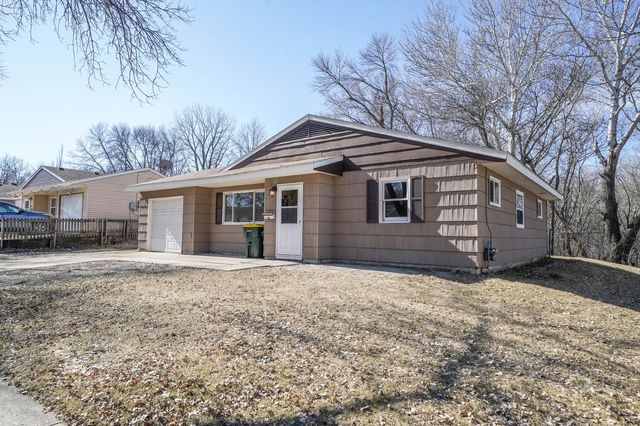 333 17th St NW, Willmar, MN 56201