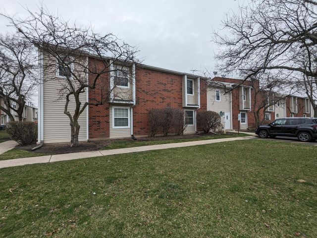 1376 E  Wyndham Cir #204, Palatine, IL 60074