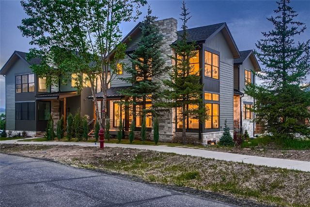 3321 Snowflake Cir, Steamboat Springs, CO 80487