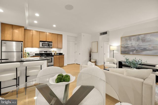 1701 16th St   NW #822, Washington, DC 20009