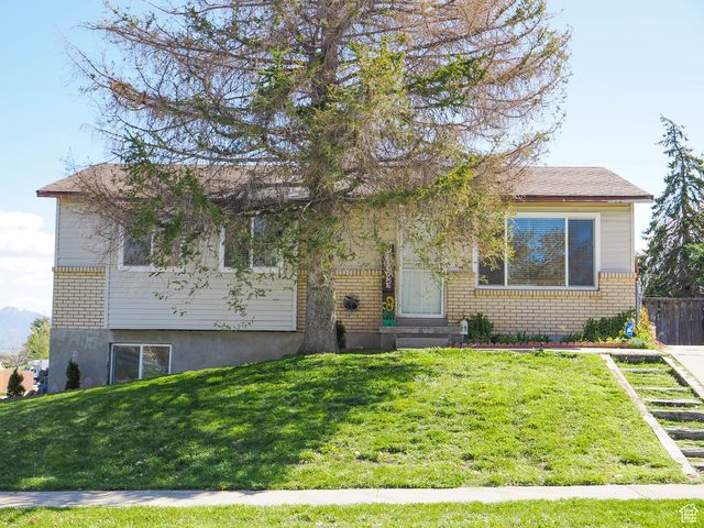 4995 S  Campbell Dr W, Salt Lake City, UT 84118