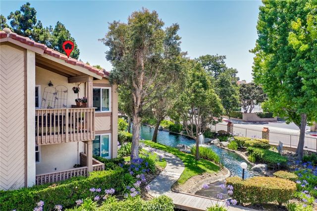 16521 Grunion #207, Huntington Beach, CA 92649