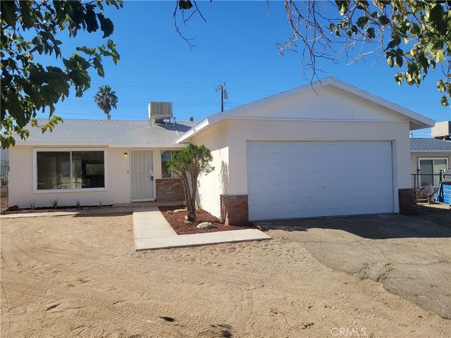 332 Palm St, Barstow, CA 92311
