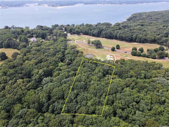 2 Dering Woods Road, Shelter Island, NY 11964