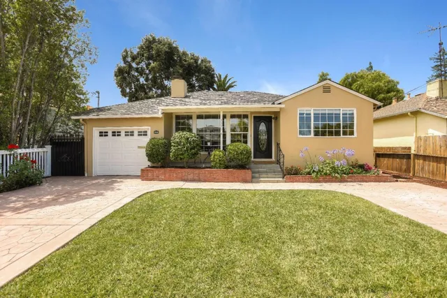 3336 Spring St, Redwood City, CA 94063