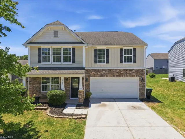 1330 Sharp Ridge Rd, Greensboro, NC 27406
