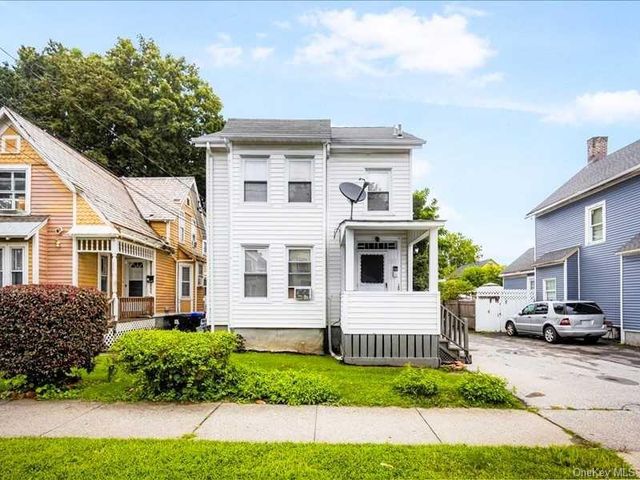 121 Thompson Street, Poughkeepsie, NY 12601