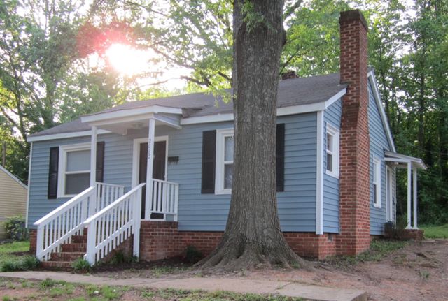 2660 Revolution Park Dr, Charlotte, NC 28208