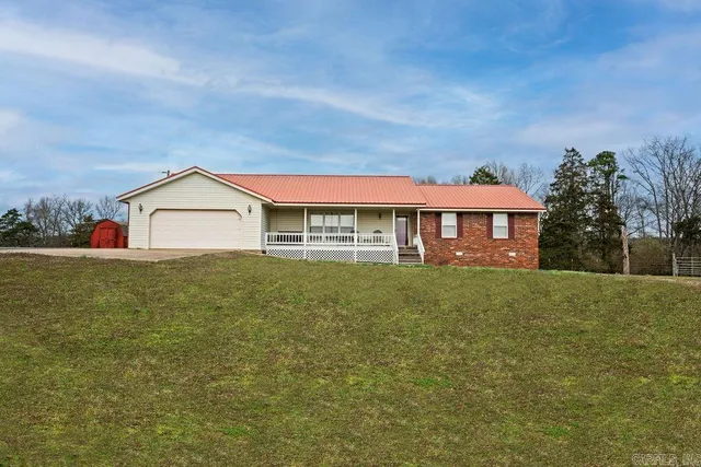 428 Morningside Rd N, Clinton, AR 72031
