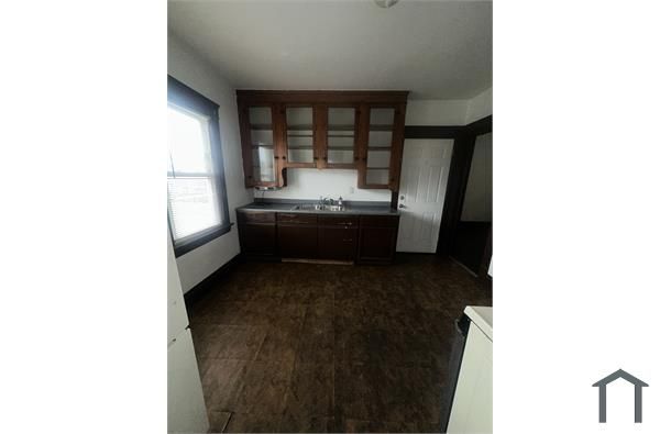 2838 E  118th St #2, Cleveland, OH 44120