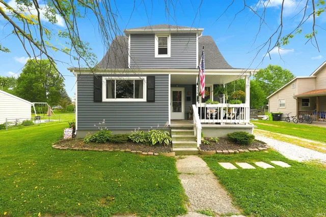 938 N  Lafontaine St, Huntington, IN 46750