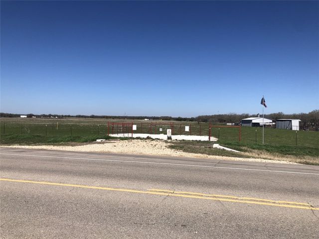Tract 4 E  Highway 84, Axtell, TX 76624