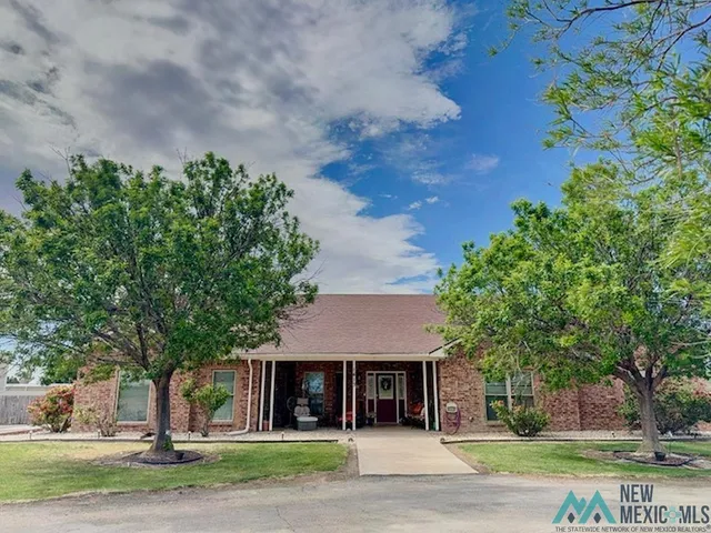 1413 Tumbleweed Rd, Artesia, NM 88210