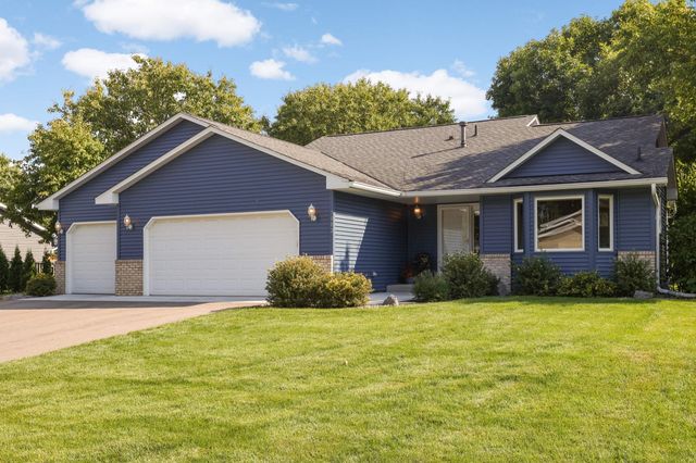 7082 Blake Path, Inver Grove Heights, MN 55076