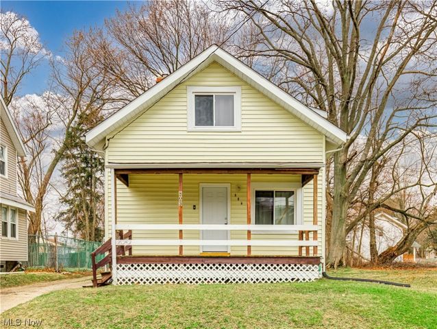 803 McKinley Ave, Akron, OH 44306