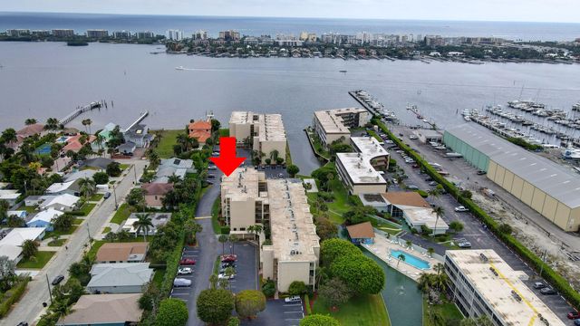 890 N  Federal Hwy #103, Lantana, FL 33462