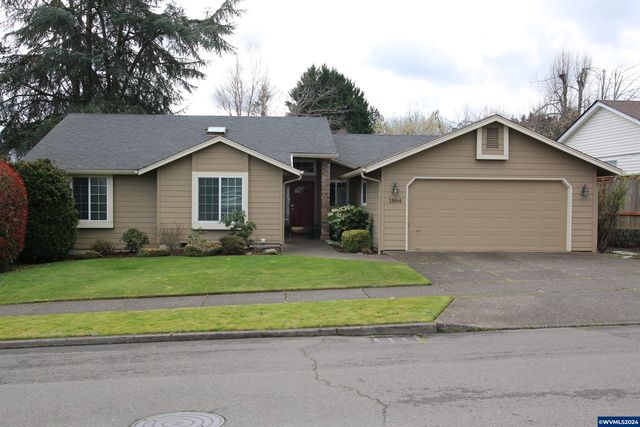 1994 Tanager Ave NW, Salem, OR 97304