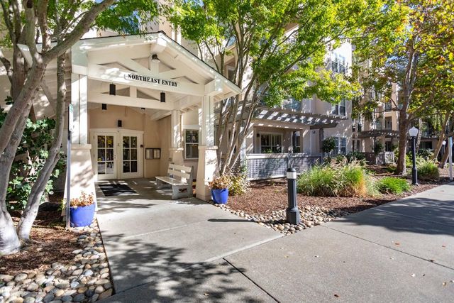 1840 Tice Creek Dr #2141, Walnut Creek, CA 94595