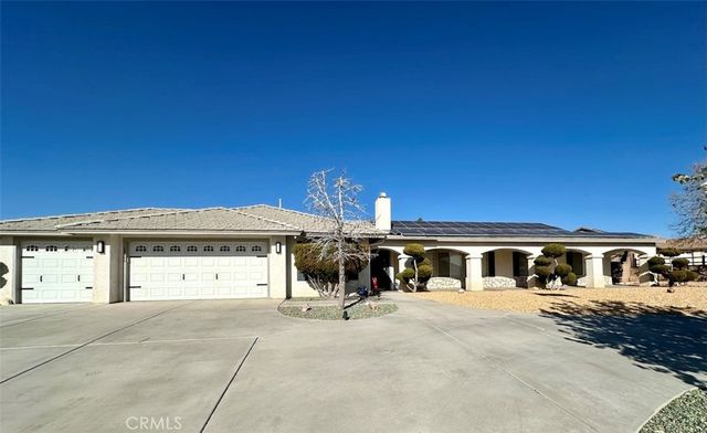 15343 Lookout Rd, Apple Valley, CA 92307