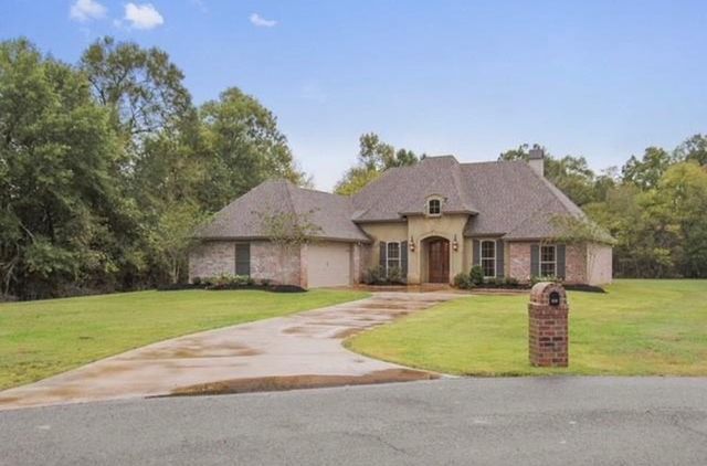  Bayou Trace Apartments Alexandria La with Simple Decor