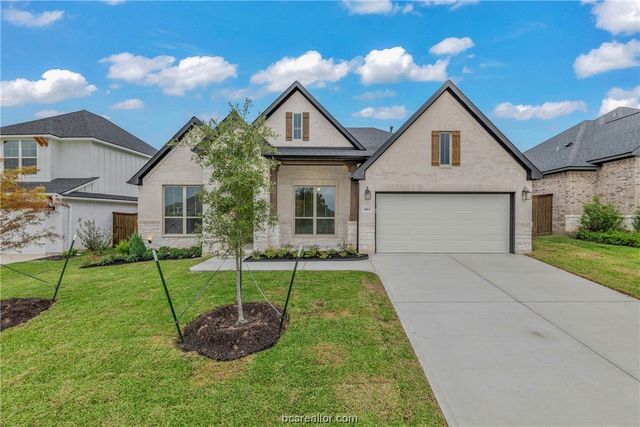3513 Parmer Creek Ct, College Station, TX 77845