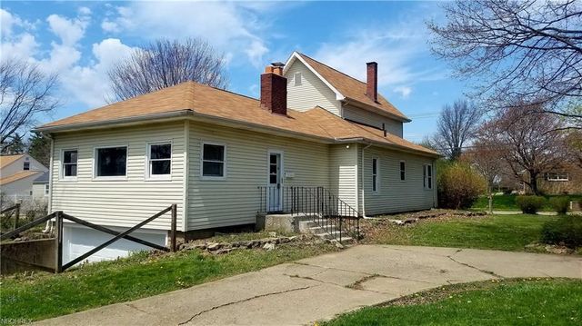 716 37th St NW, Canton, OH 44709