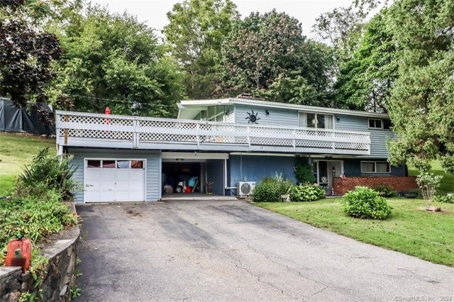 19 Russeling Rdg, New Milford, CT 06776