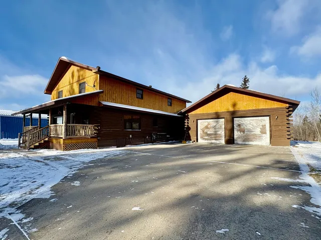 708 2nd St NW, Baudette, MN 56623