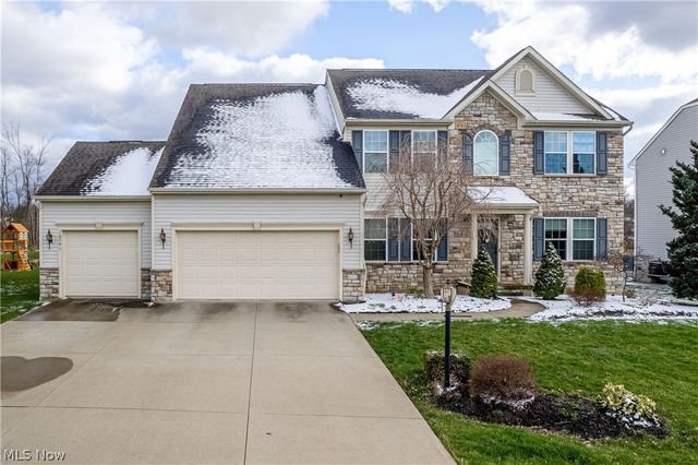 10591 Bentley Dr, North Royalton, OH 44133