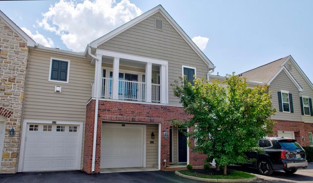 4223 Colister Dr #11, Dublin, OH 43016