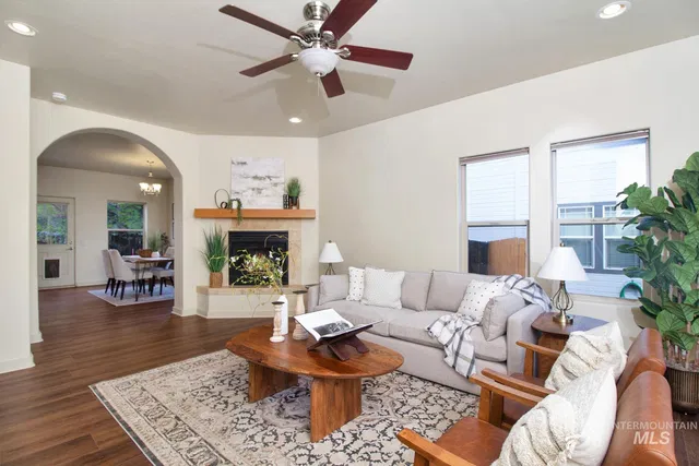 951 Winter Fox Ln, Hailey, ID 83333