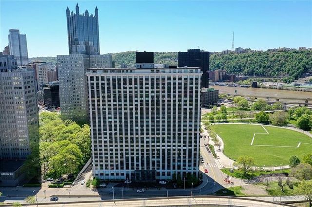 320 Fort Duquesne Blvd #18N, Pittsburgh, PA 15222