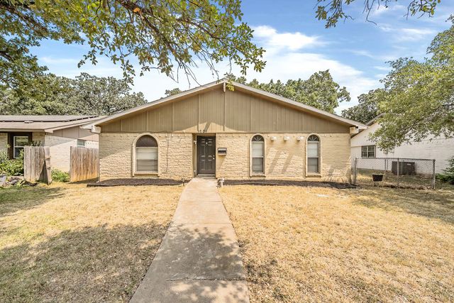 1201 Kingston Dr, Lewisville, TX 75067
