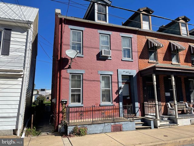139 S  4th St, Columbia, PA 17512