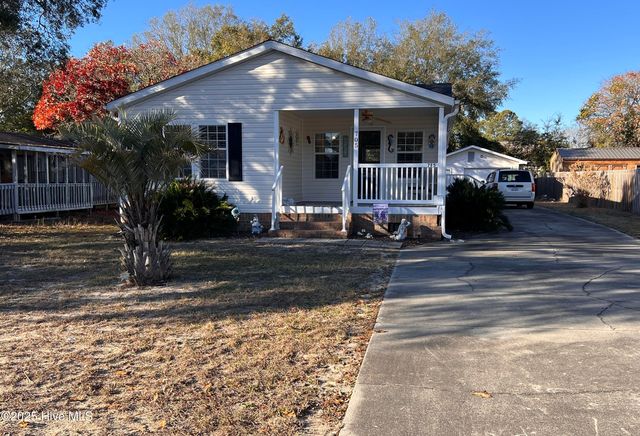 705 Live Oak Drive SW, Sunset Beach, NC 28468