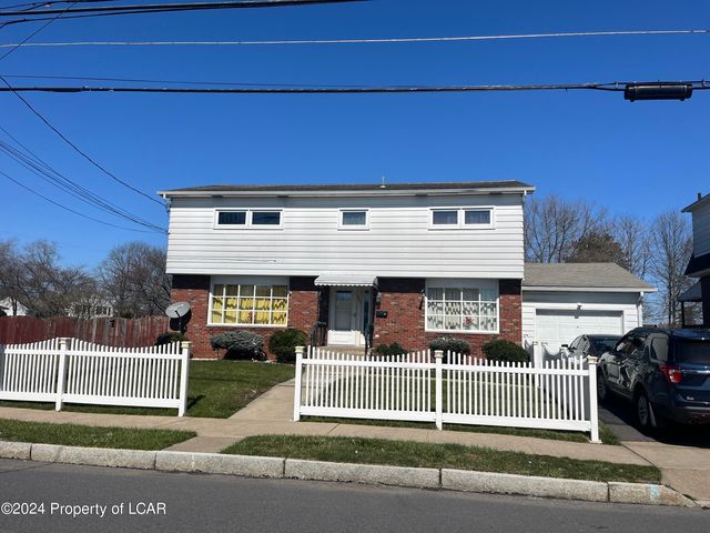 205 W  Division St, Wilkes Barre, PA 18706