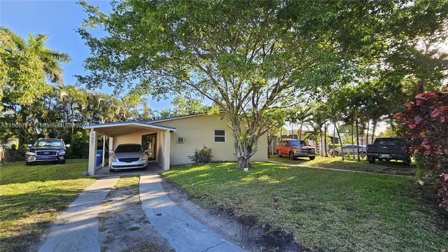 3451 NW 2nd St, Fort Lauderdale, FL 33311