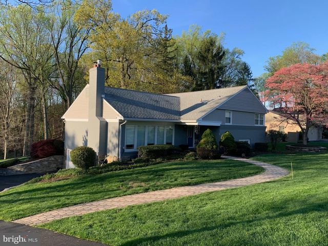 771 Louise Dr, Springfield, PA 19064