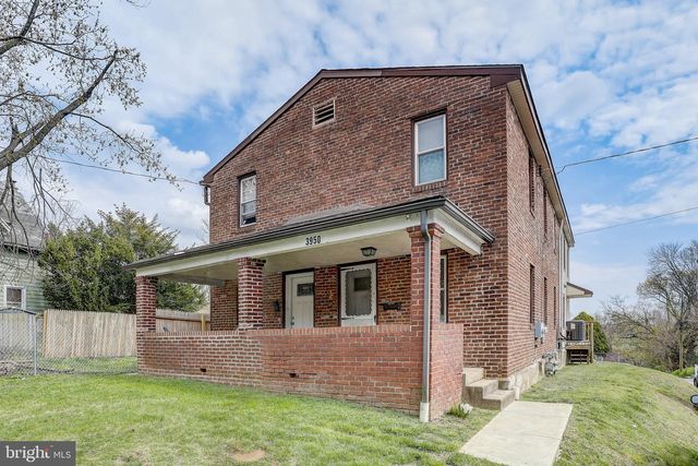3950 Mary St, Drexel Hill, PA 19026