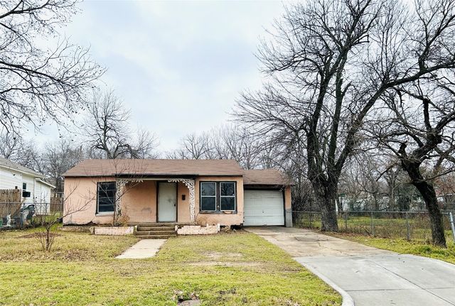 2205 Lee Ave, Fort Worth, TX 76164