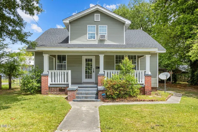 205 E  13th St #AB, Greenville, NC 27858