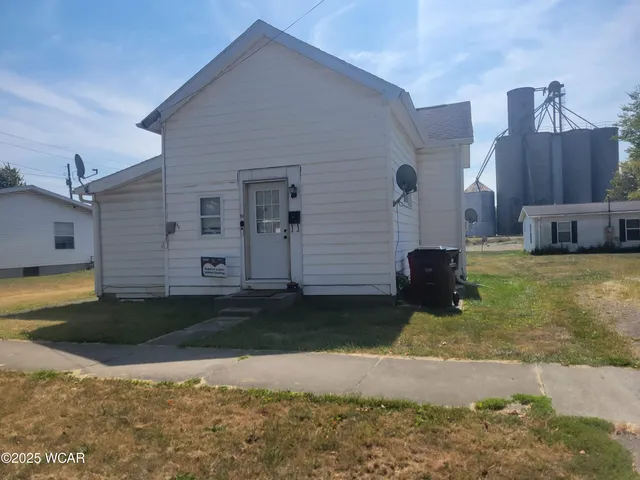 211 W  Buckeye Ave, Ada, OH 45810