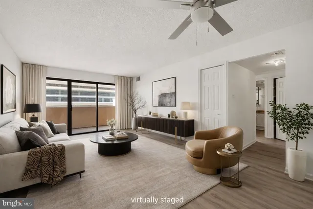 1301 N  Courthouse Rd #1205, Arlington, VA 22201