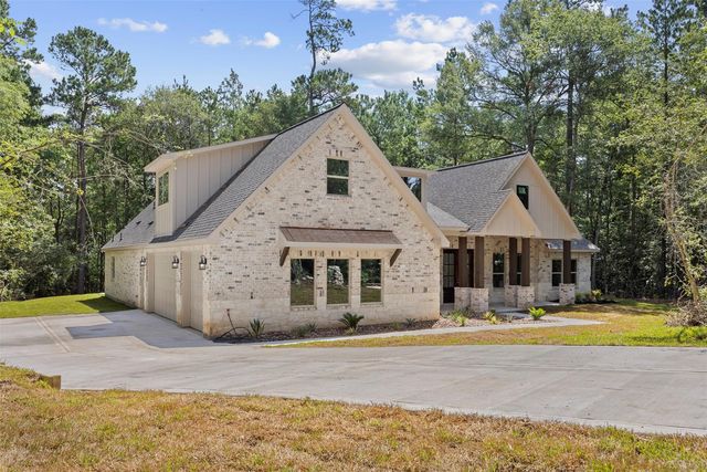 183 Windmill Rd, New Waverly, TX 77358