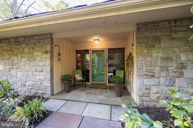 902 Temple Rd, Pottstown, PA 19465