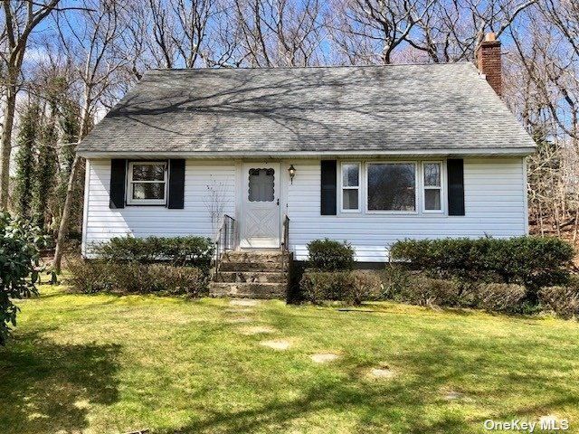 43 Sylvan Place, Wading River, NY 11792